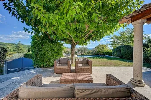 Maison 5 pièces 160 m²