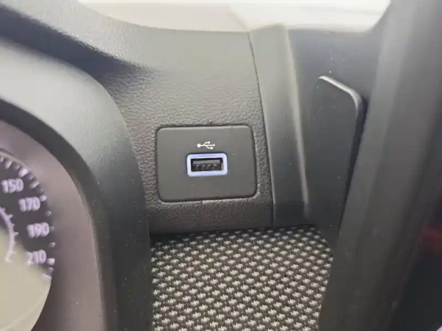Dacia Sandero eco-g 100 — photo 183