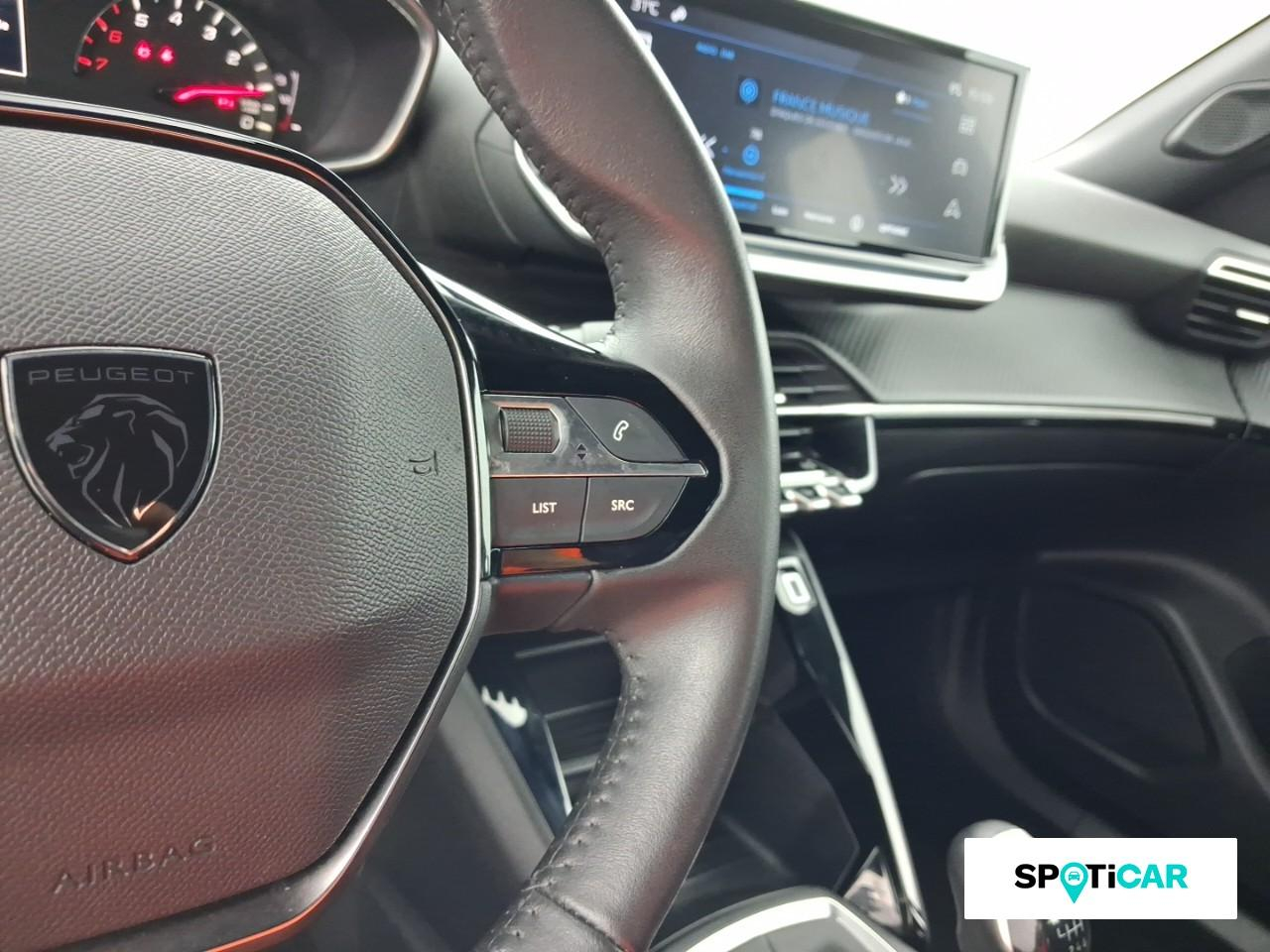 Peugeot 2008 1.2 puretech 100ch s&s active — photo 19