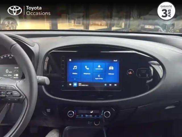 Toyota Aygo X 1.0 vvt-i 72ch design my24 — photo 15