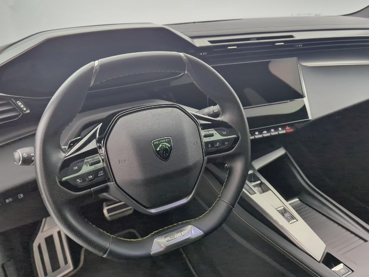 Peugeot 408 phev 225 e-eat8 gt — photo 14