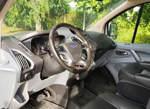 Ford Tourneo Custom 290 L1H1 2.0 TDCi 170ch - Sport – 2017 – 140597 km – Diesel – Boîte Automatique — photo 16