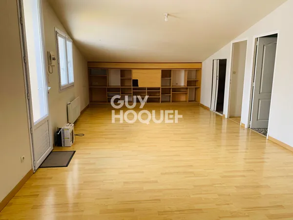 LOCATION : appartement F3 (77 m²) à MARENNES HIERS BROUAGE