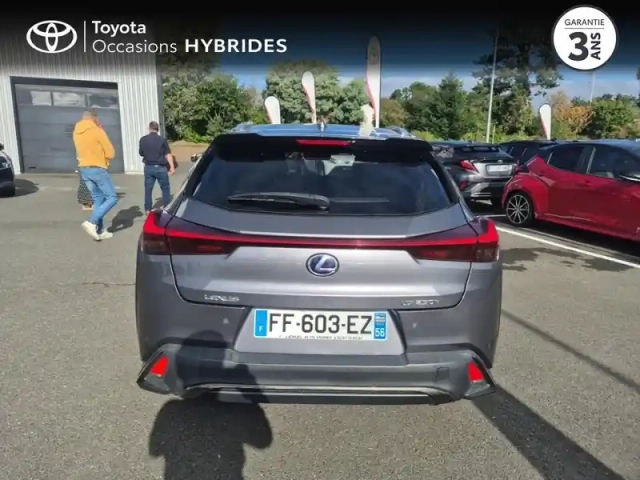 Lexus Ux 250h 4wd f sport — photo 4
