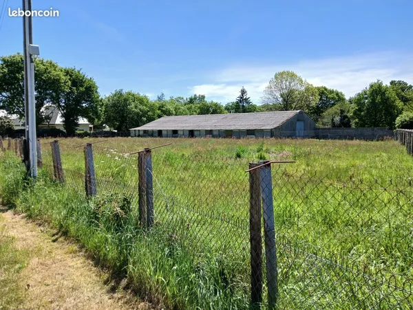 TERRAIN CONSTRUCTIBLE DE 4000 m2