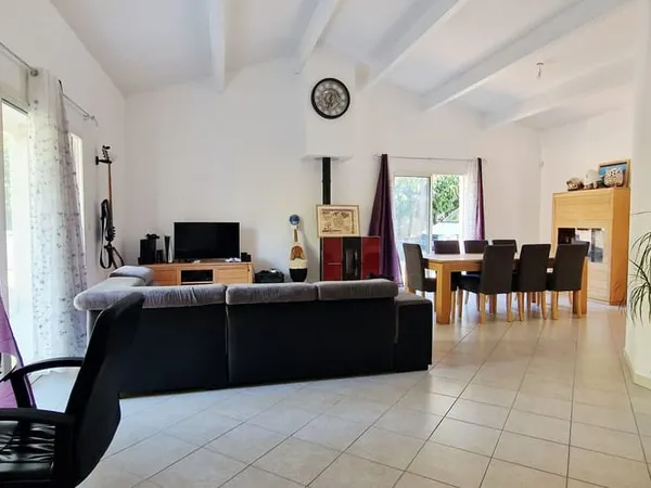 Maison 5 pièces 156 m²
