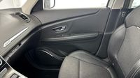 Renault Scénic 1.3 TCe 140ch Intens - 21 — photo 19