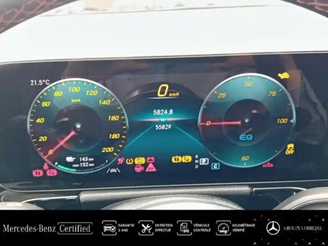 Mercedes Eqa 350 292ch amg line 4matic — photo 9