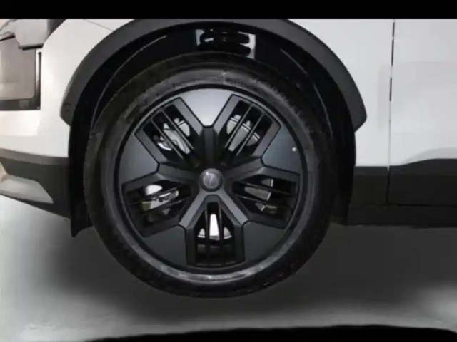 Volvo Ex30 cross country twin performance 428ch ultra — photo 37