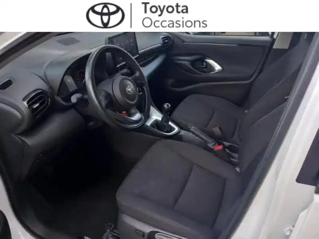 Toyota Yaris 120 vvt-i dynamic business 5p mc24 — photo 11