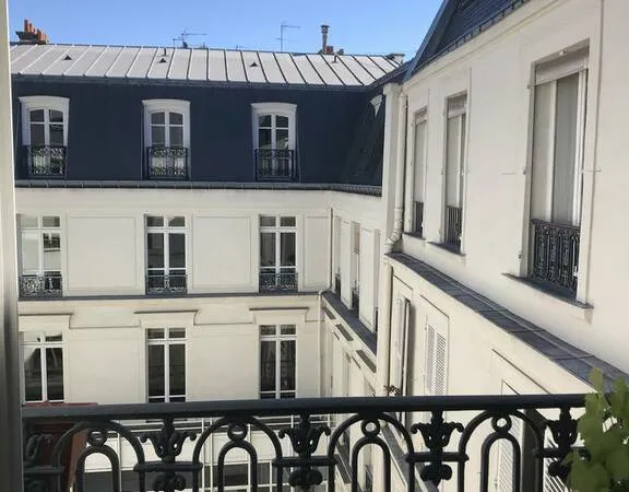 Studio 1 pièce 23 m²