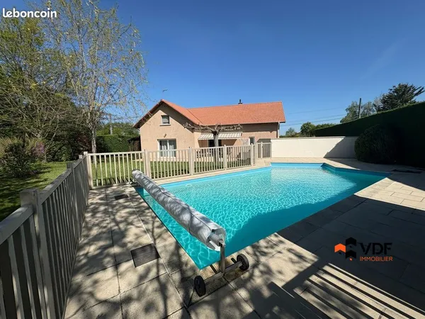 Maison 6 pièces 136 m²
