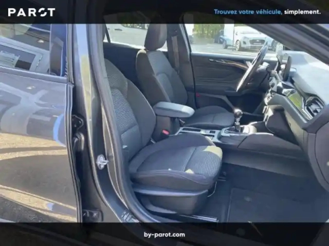 Ford Focus 1.0 ecoboost 125ch st-line business 96g — photo 27