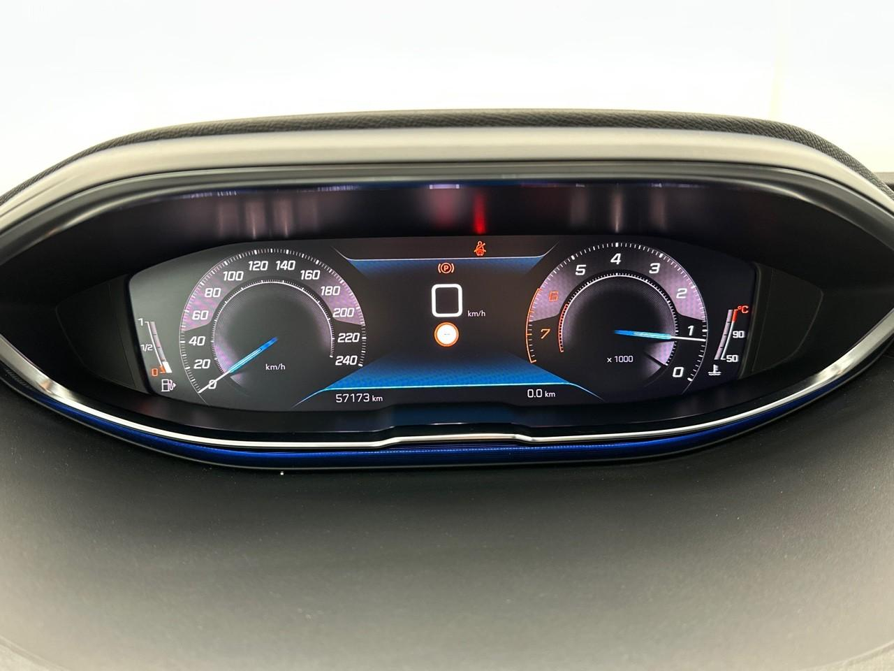 Peugeot 3008 puretech 130ch s&s bvm6 roadtrip — photo 24