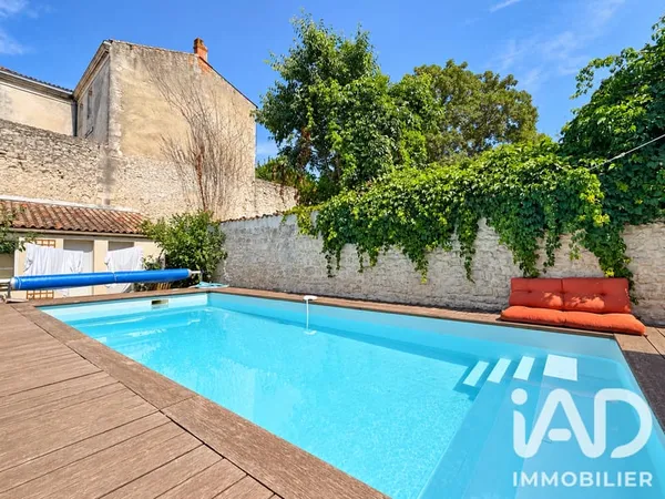Maison 6 pièces 144 m²