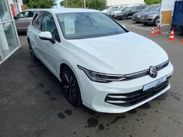 Volkswagen Golf 1.5 ehybrid 204 dsg6 — photo 3