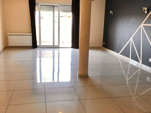 Appartement à louer 100m2
