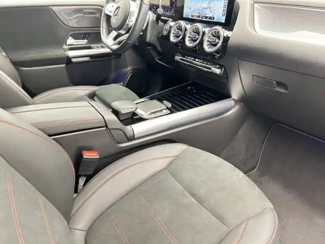 Mercedes Classe B 180 amg line edition — photo 56