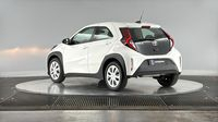 Toyota Aygo X 1.0 VVT-i 72ch Dynamic MY23 — photo 8