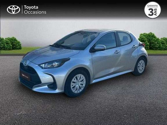 Toyota YARIS Toyota Yaris 116h Dynamic 5p MC24