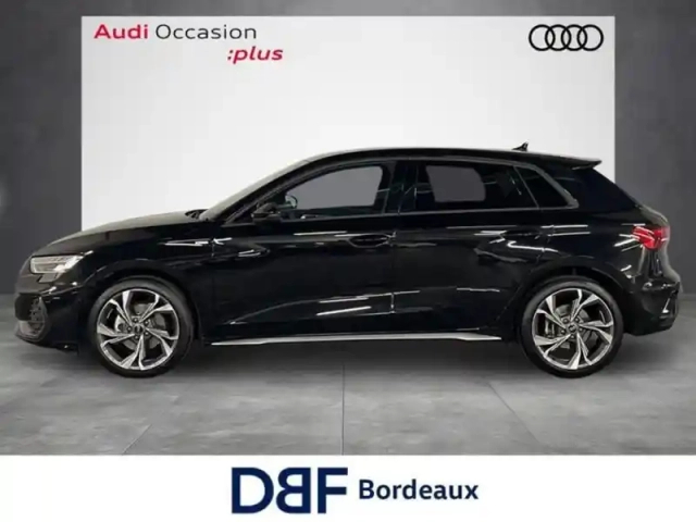 Audi A3 tfsi mild hybrid 150 s tronic 7 s line — photo 2