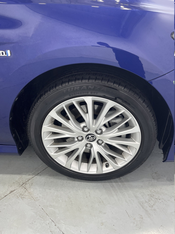 Toyota Camry — photo 43