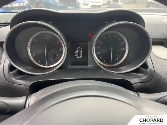 Suzuki Swift 1.2 dualjet hybrid — photo 14