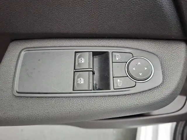 Renault Clio tce 90 — photo 33