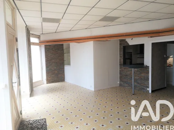 Maison 10 pièces 240 m²