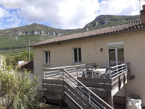 T4 1er étage de maison