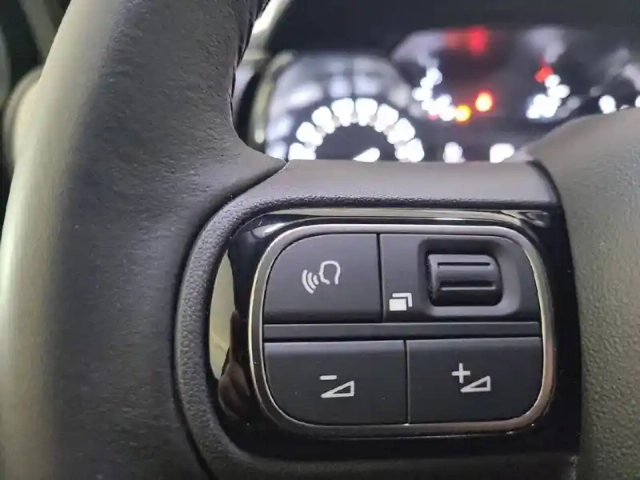 Citroën C3 puretech 110 s&amp;s eat6 — photo 26