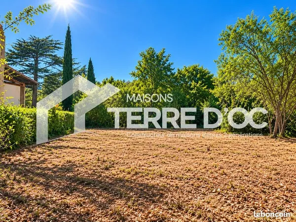 Terrain 950 m² Castres