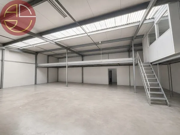 Local d’activité et entrepôt Location L'Union  650m² 4333€