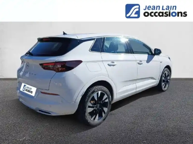 Opel Grandland 1.2 turbo 130 ch bva8 — photo 5