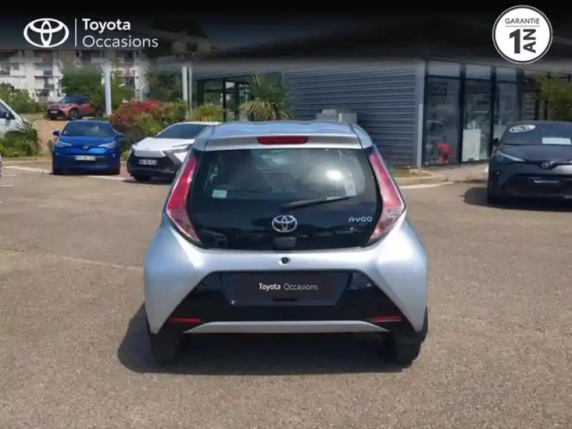 Toyota Aygo 1.0 vvt-i 69ch x-play 5p — photo 4