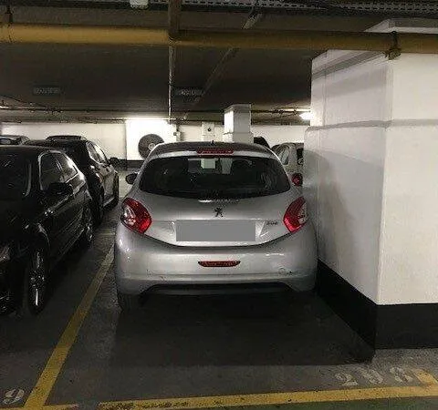 Parking 12 m²