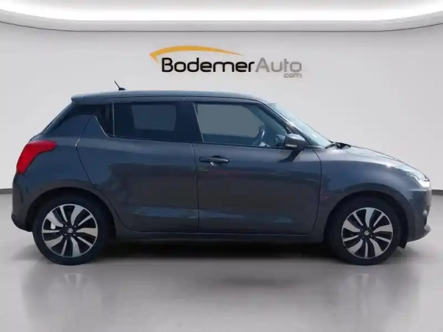 Suzuki Swift 1.0 boosterjet auto — photo 16