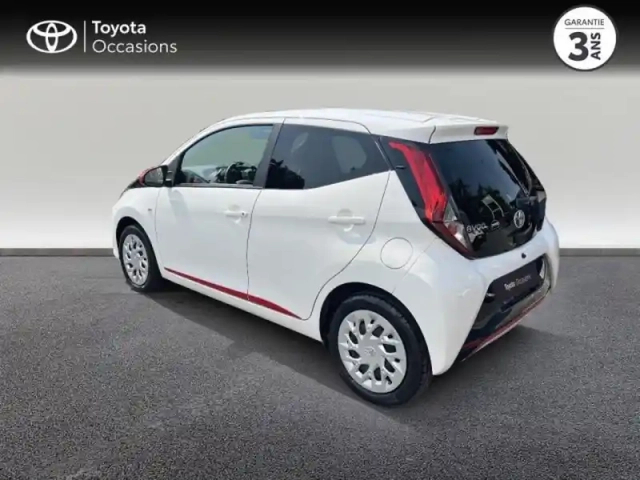 Toyota Aygo 1.0 vvt-i 72ch x-look x-shift 5p my21 — photo 17