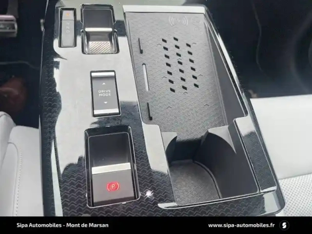 Citroën C5 Aircross e- 210 autonomie confort — photo 16