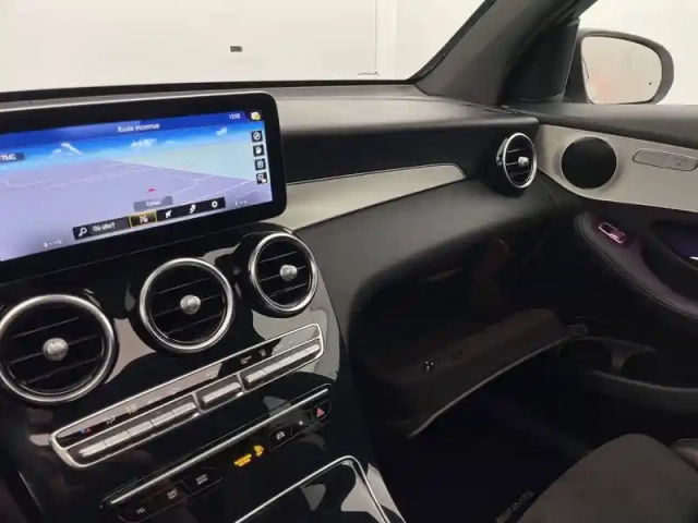Mercedes Glc 300 e 9g-tronic 4matic — photo 89