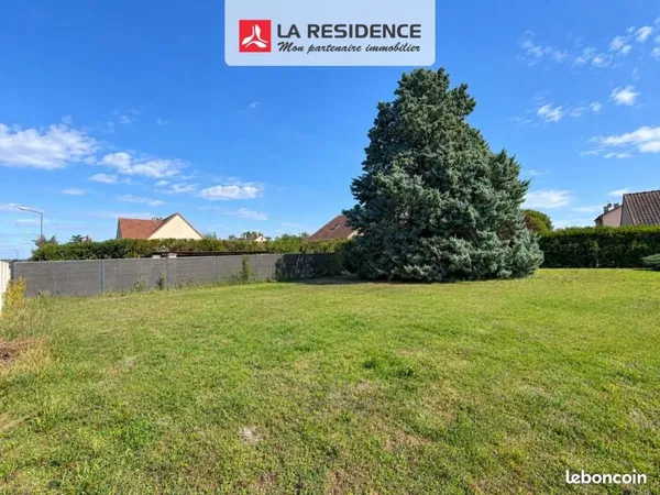 Terrain 367 m² Freneuse