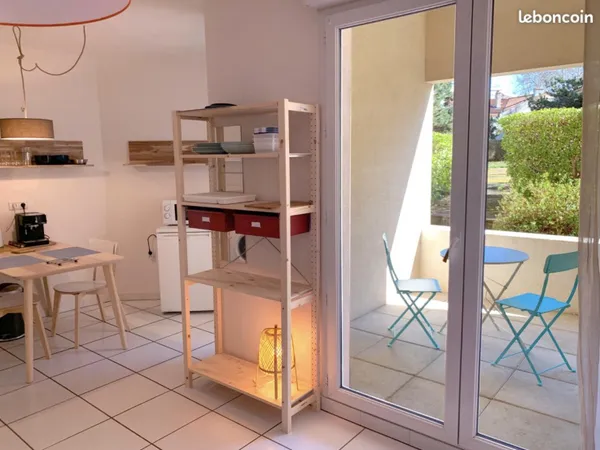 Loue studio Lyon 3 terrasse et calme