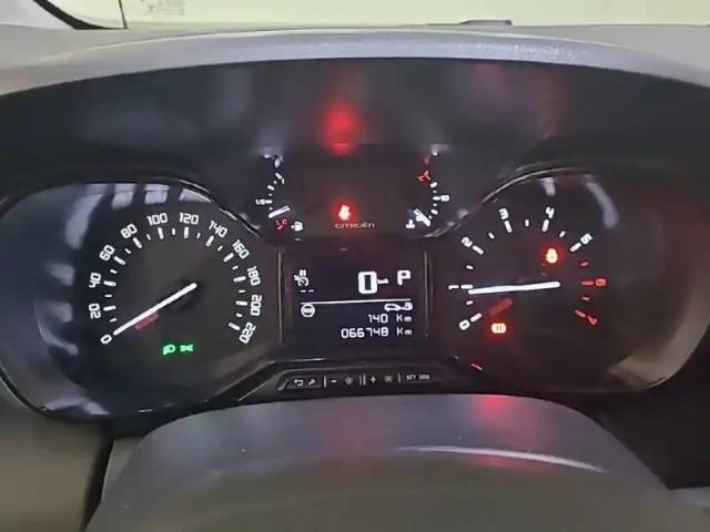 Citroën C3 Aircross puretech 130 s&amp;s eat6 — photo 71