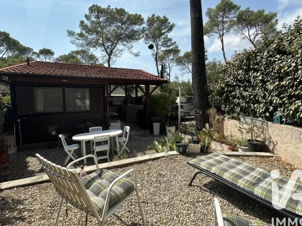Terrain 212 m²