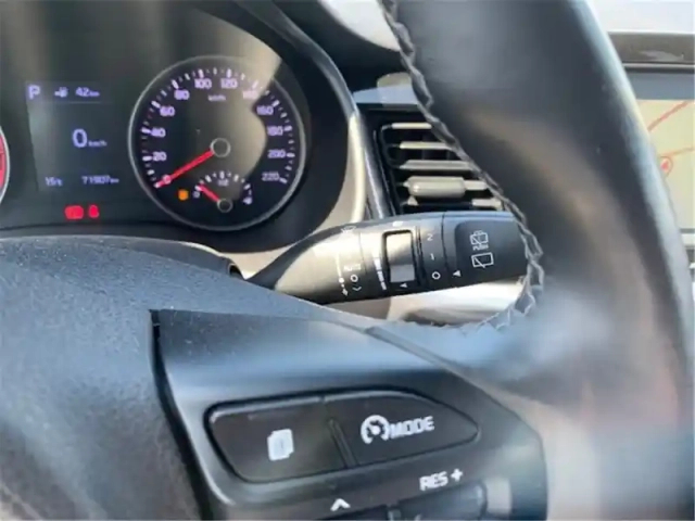 Kia Stonic 1.0 t-gdi 120 ch isg dct7 — photo 54