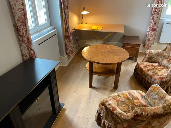 Appartement F1 meublé Moulins la madeleine
