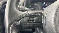 Toyota Yaris 116h Dynamic 5p MY22 — photo 24