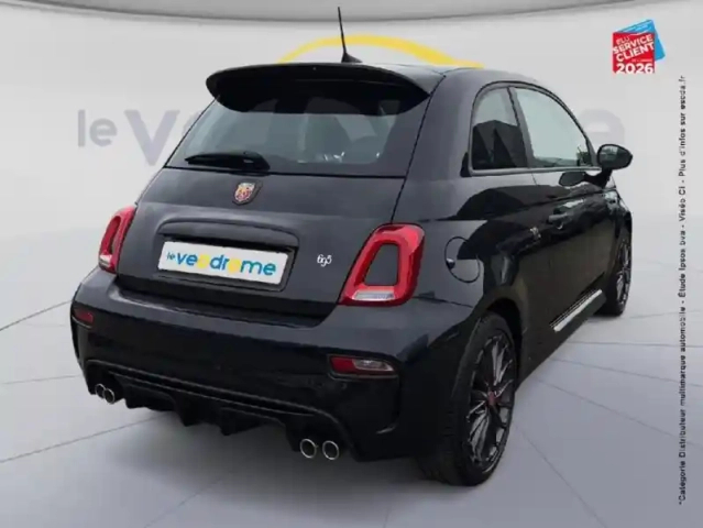 Abarth 500 1.4 turbo t-jet 180ch 695 my22 — photo 6