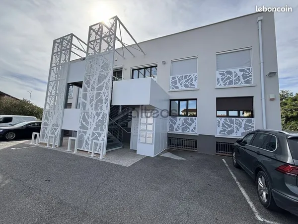 Bureaux 200 m² BALMA