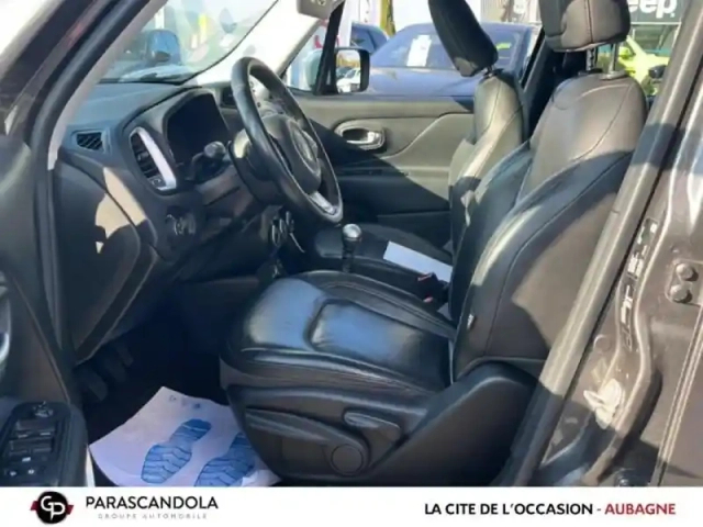 Jeep Renegade 1.4 multiair s&amp;s 140ch longitude — photo 9